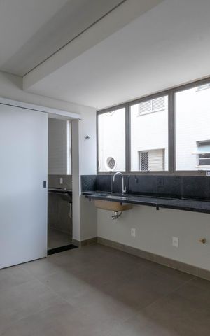 Apartamento à venda com 69m², 2 quartos e 2 vagas Apartamento à venda com 69m², 2 quartos e 2 vagasCozinha