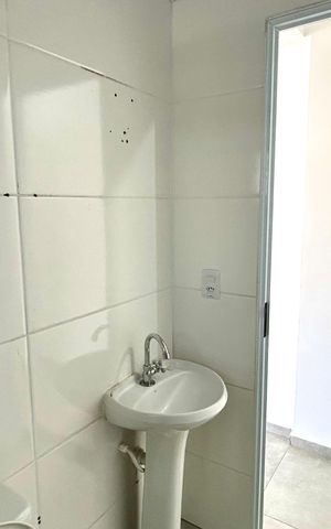 Apartamento para alugar com 55m², 2 quartos e sem vaga Apartamento para alugar com 55m², 2 quartos e sem vagaBanheiro