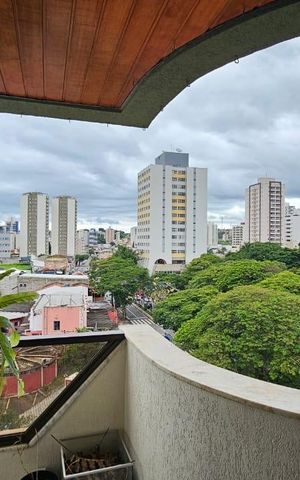 Apartamento para alugar com 155m², 3 quartos e 2 vagas Apartamento para alugar com 155m², 3 quartos e 2 vagasVaranda