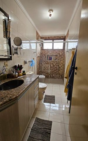 Apartamento para alugar com 155m², 3 quartos e 2 vagas Apartamento para alugar com 155m², 3 quartos e 2 vagasBanheiro