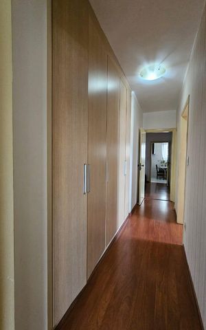 Apartamento para alugar com 155m², 3 quartos e 2 vagas Apartamento para alugar com 155m², 3 quartos e 2 vagasCorredor