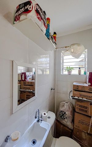 Casa à venda com 123m², 2 quartos e 1 vagaBanheiro 1