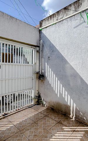 Casa à venda com 123m², 2 quartos e 1 vagaGaragem