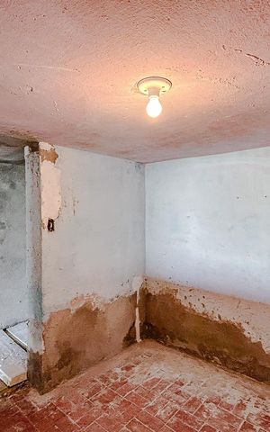 Casa à venda com 123m², 2 quartos e 1 vagaÁrea externa