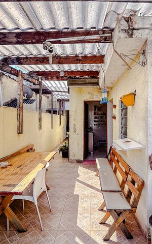 Casa à venda com 123m², 2 quartos e 1 vagaÁrea externa