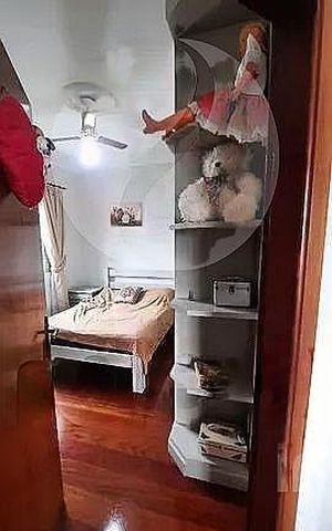 Casa de condomínio à venda com 302m², 4 quartos e 4 vagas