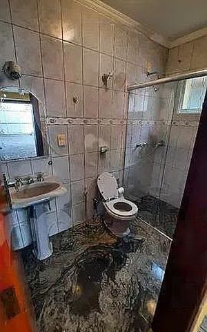 Casa de condomínio à venda com 302m², 4 quartos e 4 vagas