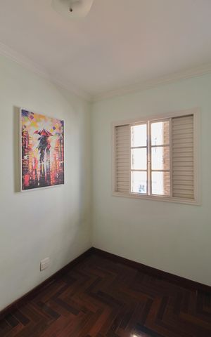 Apartamento à venda com 290m², 4 quartos e 2 vagasQuarto 2