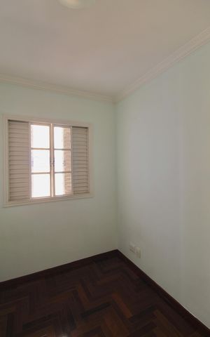 Apartamento à venda com 290m², 4 quartos e 2 vagasQuarto 2