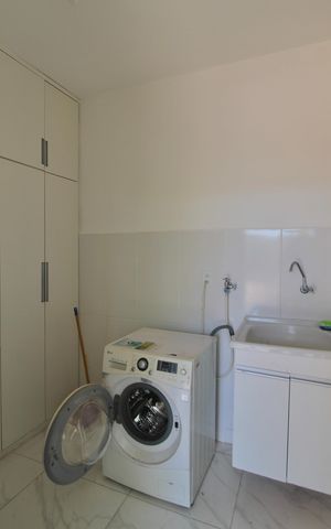 Apartamento à venda com 290m², 4 quartos e 2 vagasCobertura