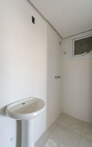 Apartamento para alugar com 57m², 2 quartos e 1 vaga Apartamento para alugar com 57m², 2 quartos e 1 vagaCozinha/Área de serviço