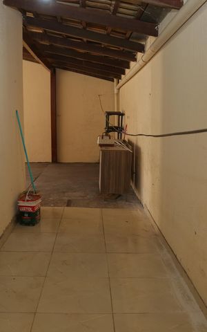 Casa de condomínio para alugar com 79m², 3 quartos e 1 vagaCorredor