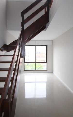 Apartamento para alugar com 147m², 3 quartos e 1 vagaSala