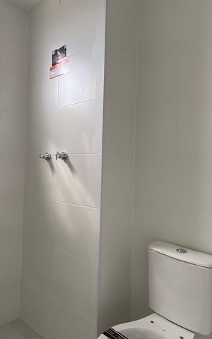 Apartamento à venda com 78m², 2 quartos e 2 vagas Apartamento à venda com 78m², 2 quartos e 2 vagasBanheiro da Suíte 2