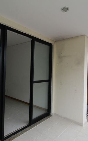 Apartamento à venda com 86m², 3 quartos e 2 vagasSala - Varanda