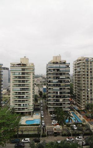Apartamento à venda com 86m², 3 quartos e 2 vagasQuarto 3 - Vista