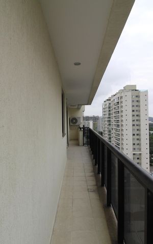 Apartamento à venda com 86m², 3 quartos e 2 vagasSala - Varanda