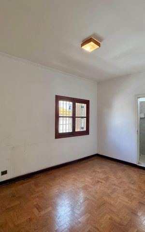 Casa para alugar com 239m², 3 quartos e 3 vagasSuíte 