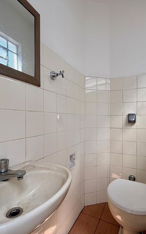 Casa para alugar com 239m², 3 quartos e 3 vagasBanheiro de Serviço 