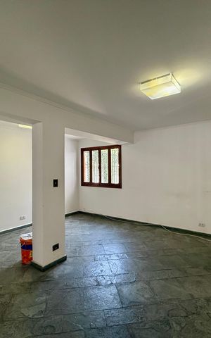 Casa para alugar com 239m², 3 quartos e 3 vagasSala