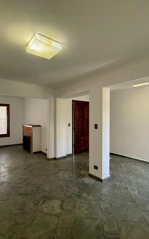 Casa para alugar com 239m², 3 quartos e 3 vagasSala