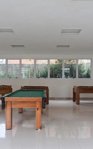 Apartamento à venda com 47m², 2 quartos e 1 vaga Apartamento à venda com 47m², 2 quartos e 1 vagaÁrea comum - Salão de festas