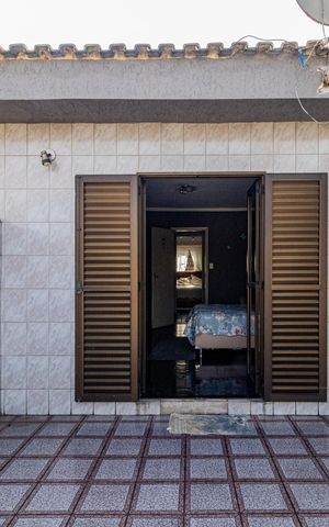 Casa de condomínio à venda com 207m², 2 quartos e 2 vagas Casa de condomínio à venda com 207m², 2 quartos e 2 vagasVaranda do quarto 2