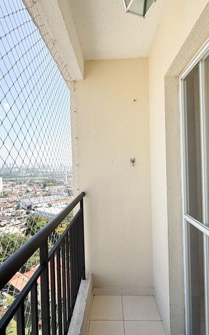 Apartamento para alugar com 70m², 3 quartos e 1 vaga Apartamento para alugar com 70m², 3 quartos e 1 vagaVaranda