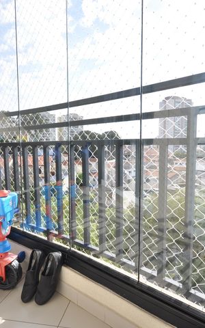 Apartamento à venda com 85m², 3 quartos e 2 vagasSacada do Quarto Suíte