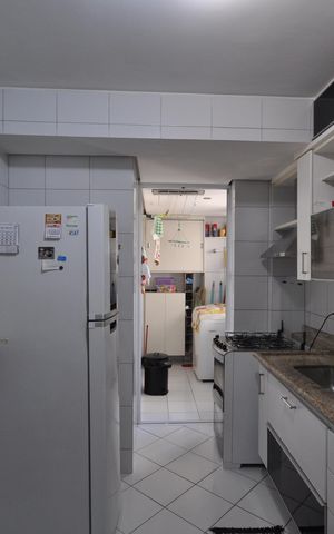 Apartamento à venda com 85m², 3 quartos e 2 vagasCozinha
