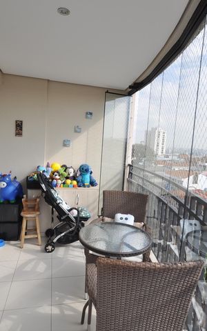 Apartamento à venda com 85m², 3 quartos e 2 vagasSacada da Sala