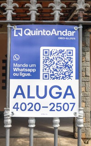 Casa para alugar com 150m², 4 quartos e 1 vaga Casa para alugar com 150m², 4 quartos e 1 vagaPlaquinha