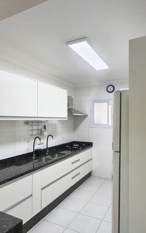 Apartamento para alugar com 122m², 3 quartos e 2 vagas Apartamento para alugar com 122m², 3 quartos e 2 vagasCozinha