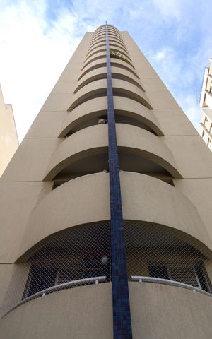 Apartamento para alugar com 52m², 1 quarto e 1 vaga Apartamento para alugar com 52m², 1 quarto e 1 vagaFachada