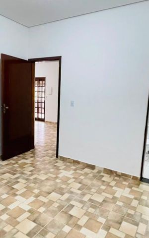 Casa para alugar com 145m², 3 quartos e 8 vagas Casa para alugar com 145m², 3 quartos e 8 vagasQuarto