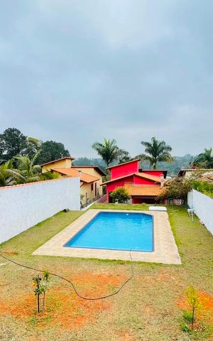 Casa para alugar com 140m², 2 quartos e 5 vagas Casa para alugar com 140m², 2 quartos e 5 vagasPiscina