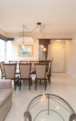 Apartamento à venda com 88m², 3 quartos e 2 vagas Apartamento à venda com 88m², 3 quartos e 2 vagasSala