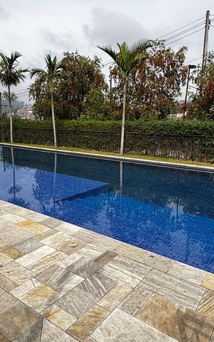 Apartamento à venda com 45m², 2 quartos e 1 vaga Apartamento à venda com 45m², 2 quartos e 1 vagaPiscina