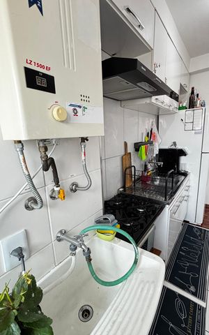 Apartamento à venda com 45m², 2 quartos e 1 vaga Apartamento à venda com 45m², 2 quartos e 1 vagaCozinha e Área de Serviço