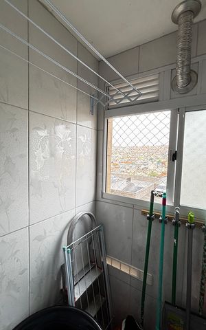 Apartamento à venda com 45m², 2 quartos e 1 vaga Apartamento à venda com 45m², 2 quartos e 1 vagaCozinha e Área de Serviço