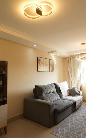 Casa à venda com 146m², 3 quartos e 2 vagas Casa à venda com 146m², 3 quartos e 2 vagasSala
