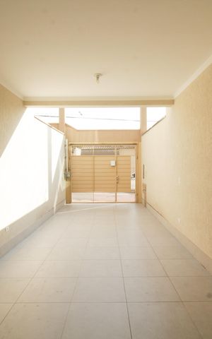 Casa à venda com 146m², 3 quartos e 2 vagas Casa à venda com 146m², 3 quartos e 2 vagasGaragem