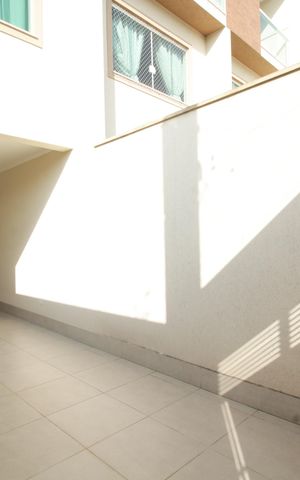 Casa à venda com 146m², 3 quartos e 2 vagas Casa à venda com 146m², 3 quartos e 2 vagasGaragem