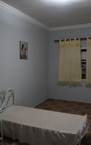 Casa à venda com 1100m², 5 quartos e 6 vagasQuarto 1