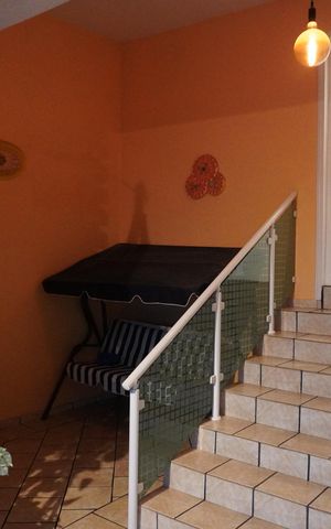 Casa à venda com 1100m², 5 quartos e 6 vagashall