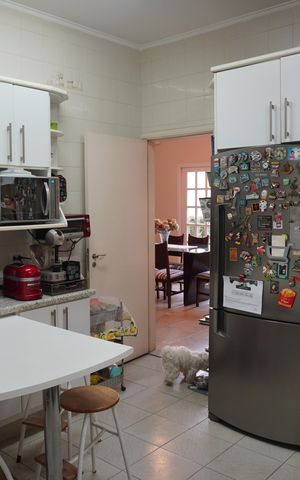 Casa de condomínio à venda com 540m², 4 quartos e 2 vagasCozinha