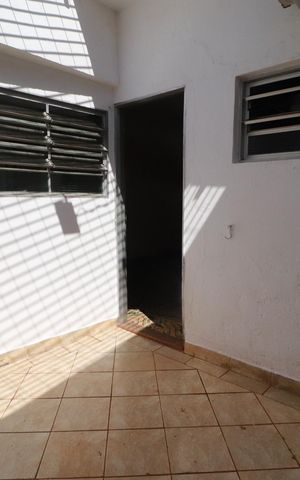 Casa para alugar com 175m², 1 quarto e 1 vagaÁrea de serviço 
