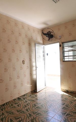 Casa para alugar com 175m², 1 quarto e 1 vagaCopa