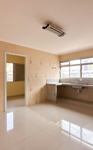 Apartamento para alugar com 155m², 2 quartos e sem vaga Apartamento para alugar com 155m², 2 quartos e sem vagaCozinha