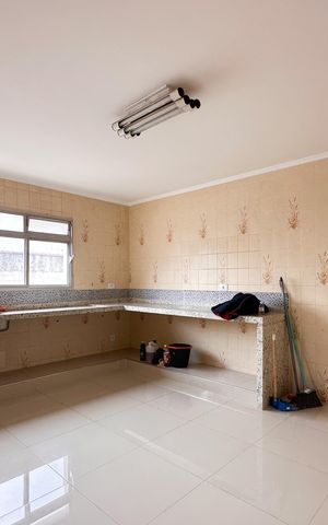 Apartamento para alugar com 155m², 2 quartos e sem vaga Apartamento para alugar com 155m², 2 quartos e sem vagaCozinha
